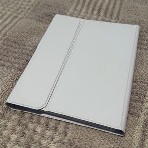iPad case for 10th generation with keyboard